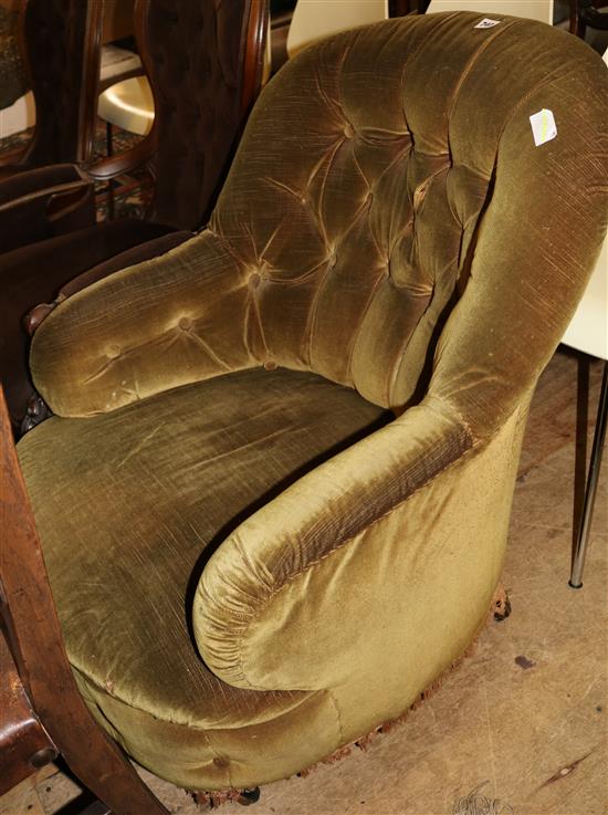 Victorian buttonback armchair